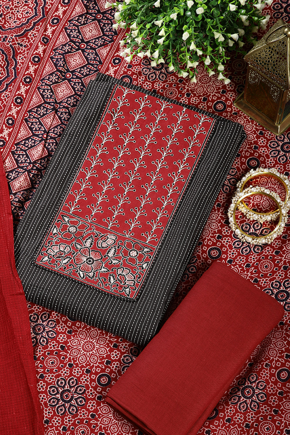 Black & Rust Color Twill Cotton Printed Unstitched Suit Material