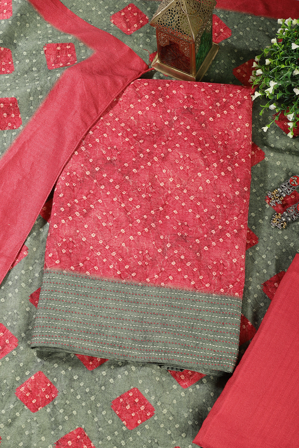 Red Spun Bandhani Printed Unstitched Suit Fabric
