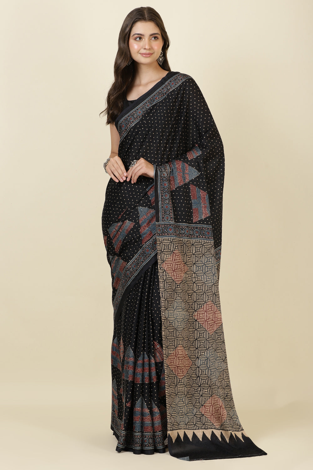Black Jacquard Silk Printed Saree