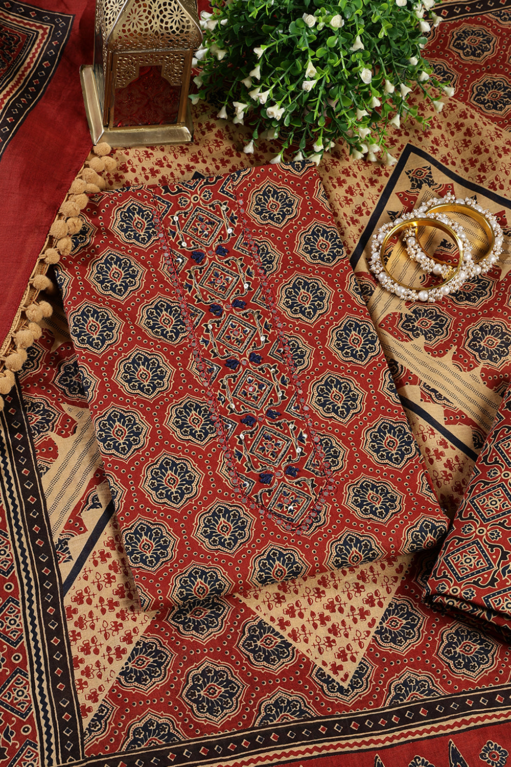 Maroon Cambric Cotton Printed And Mirror Wrok Unstitched Suit Material