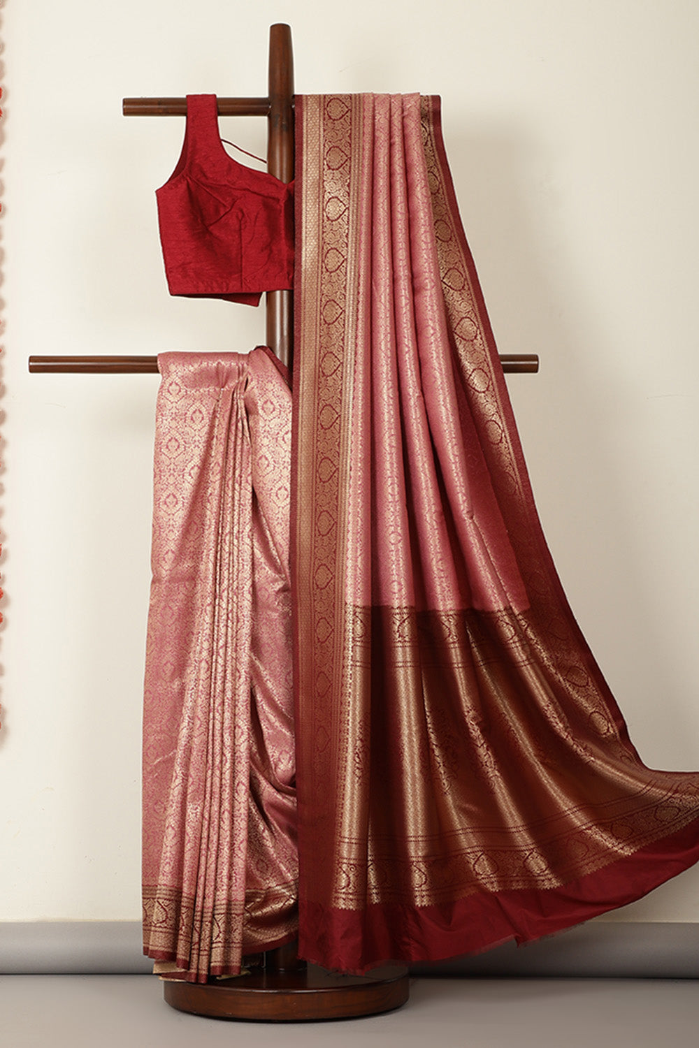 Dusty Pink & Marron Dual Toned Soft Silk Zari Woven Saree