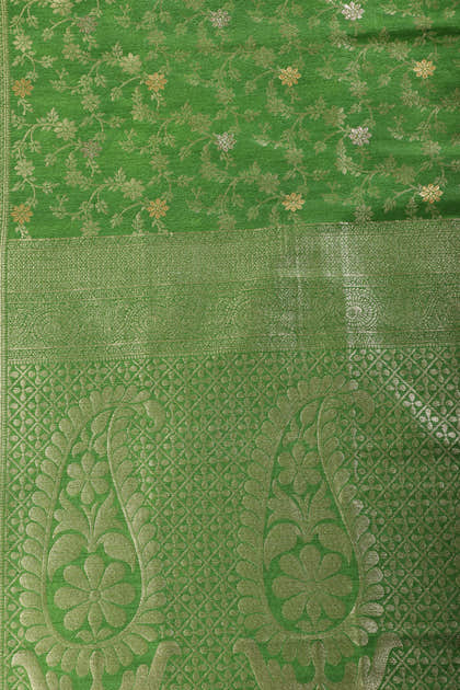 Green Floral Zaal Woven Silk Banarasi Saree