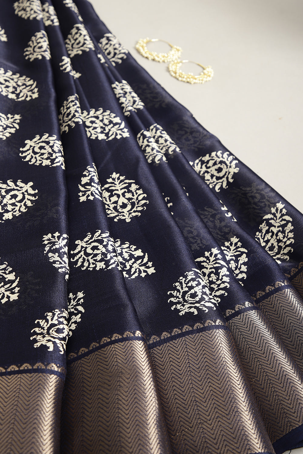 Navy Color Block Printed Cotton Silk Saree