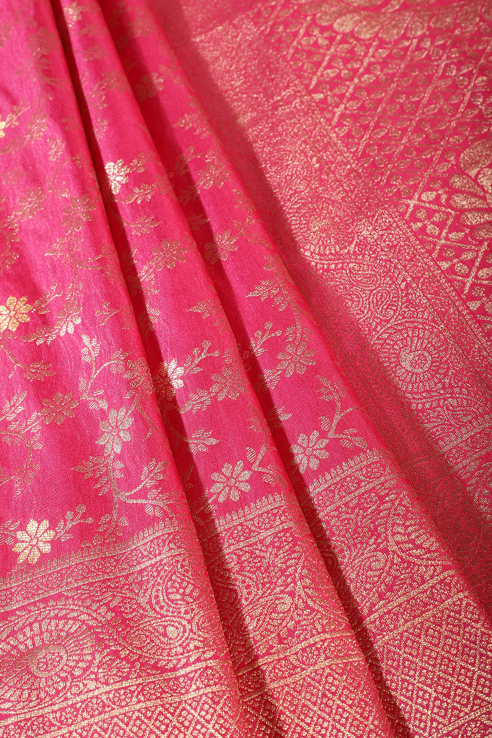 Rani Floral Zaal Woven Silk Banarasi Saree