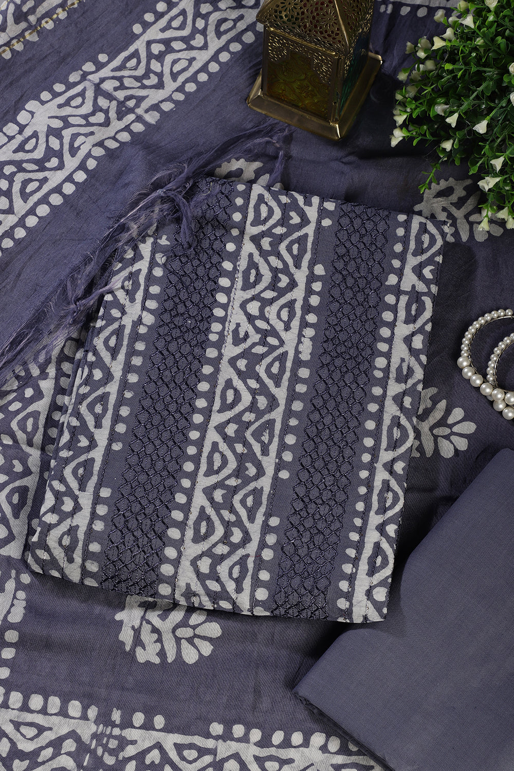 Grey Cotton Printed And Resham Embroidered Unstitched Suit Material