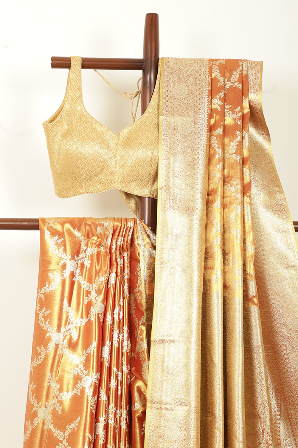 Red & Gold Dual Toned Silk Woven Banarsi Saree