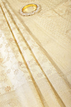 Cream Floral Zaal Woven Silk Banarasi Saree