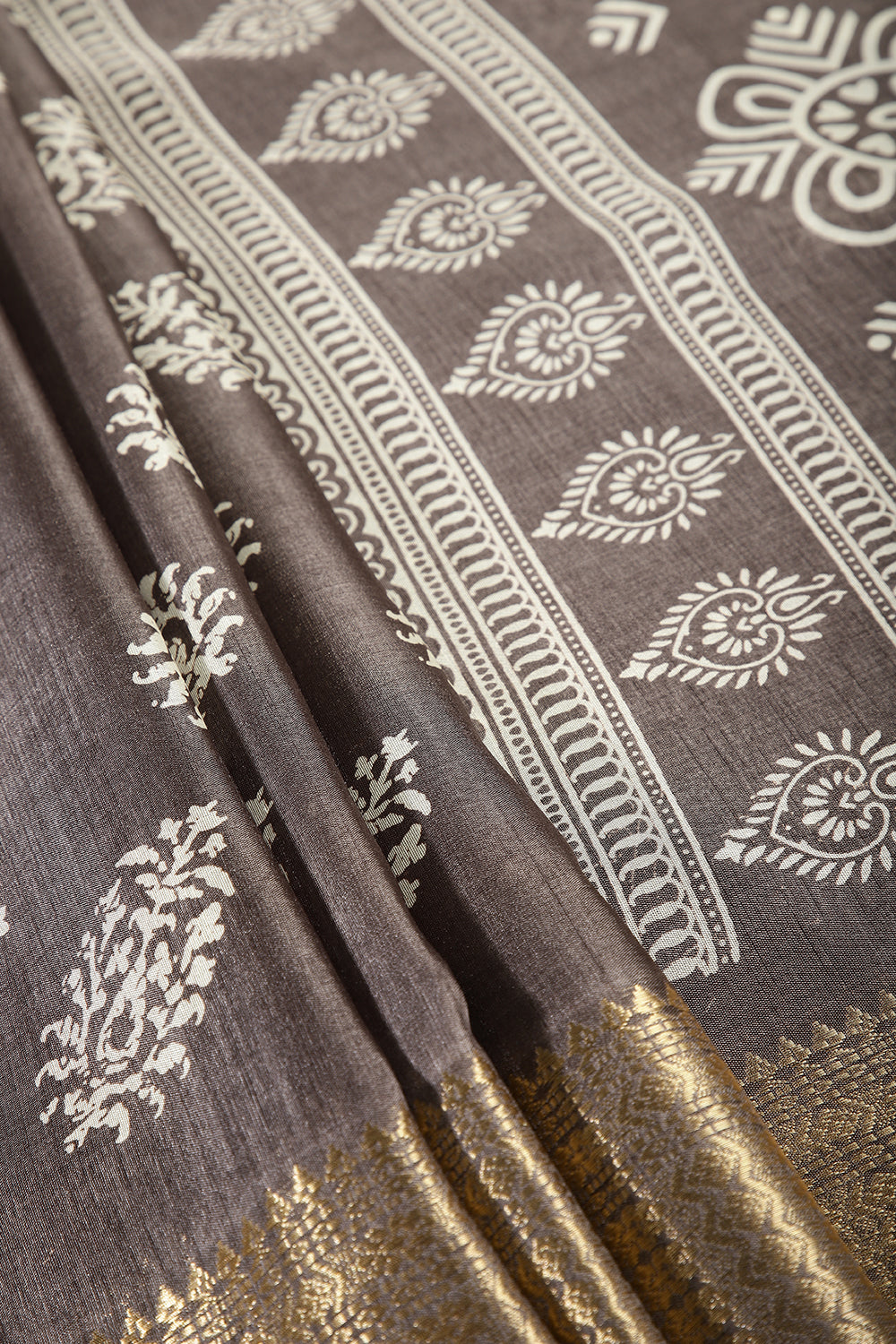 Grey Color Block Printed Cotton Silk Saree