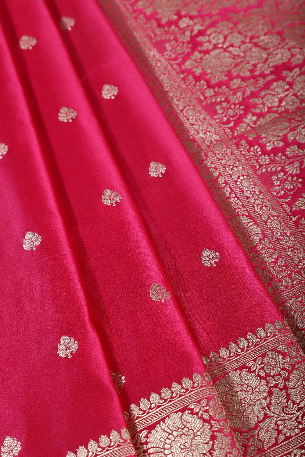 Rani Banarsi Silk Zari Woven Saree