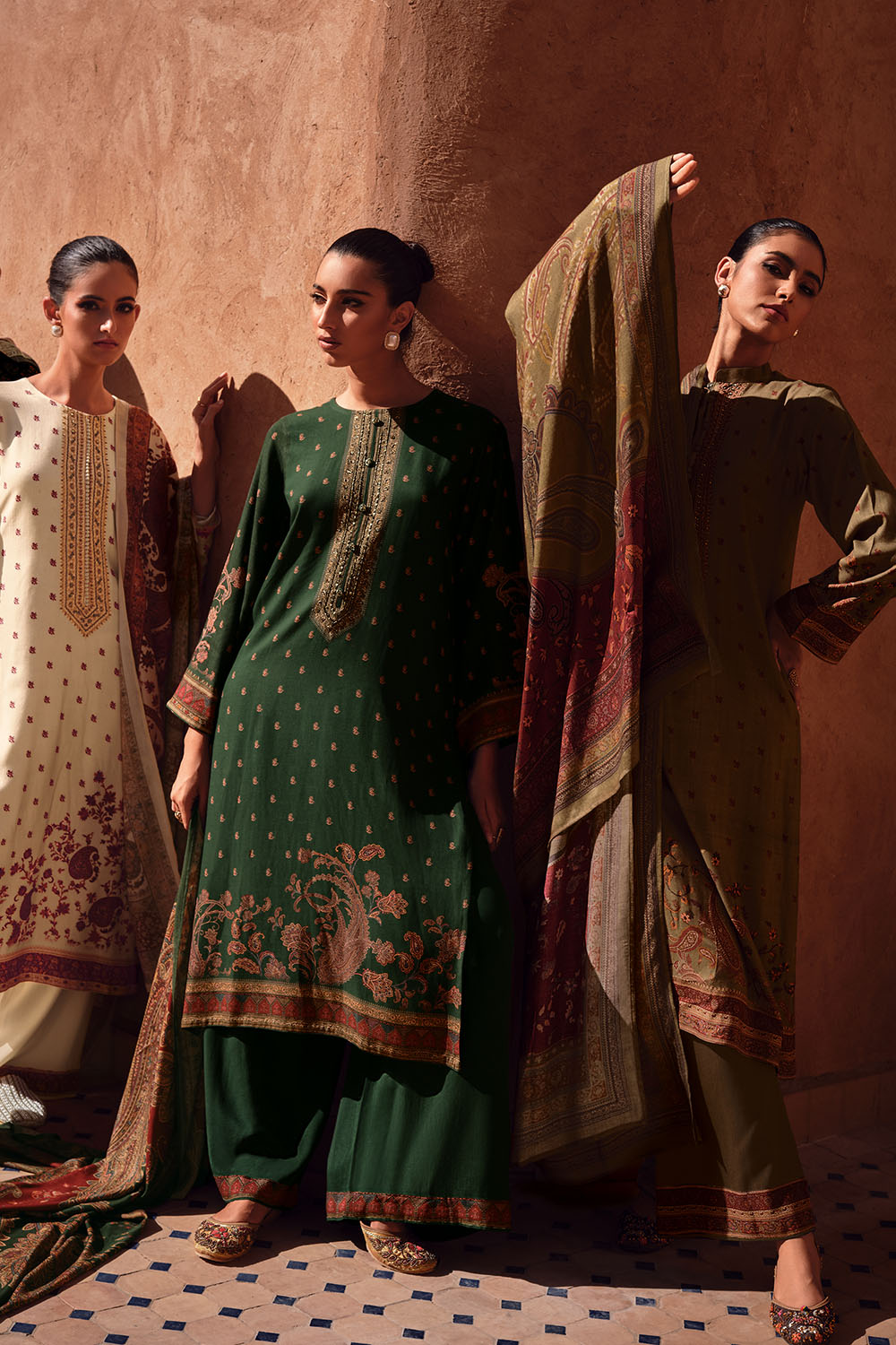 Green Color Pashmina Printed Unstitched Suit Material