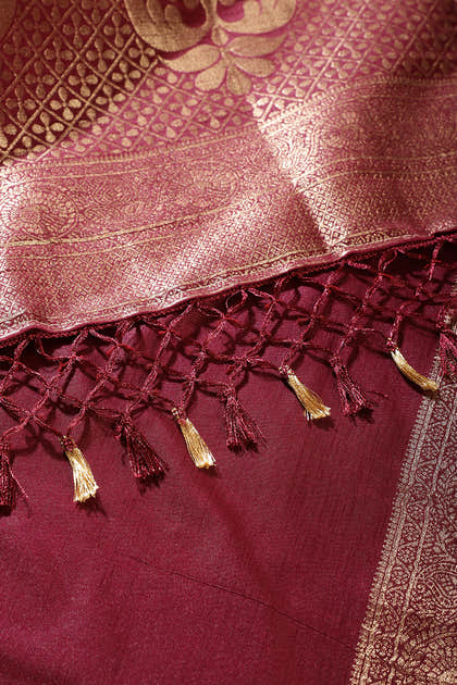 Dark Scarlet Floral Zaal Woven Silk Banarasi Saree