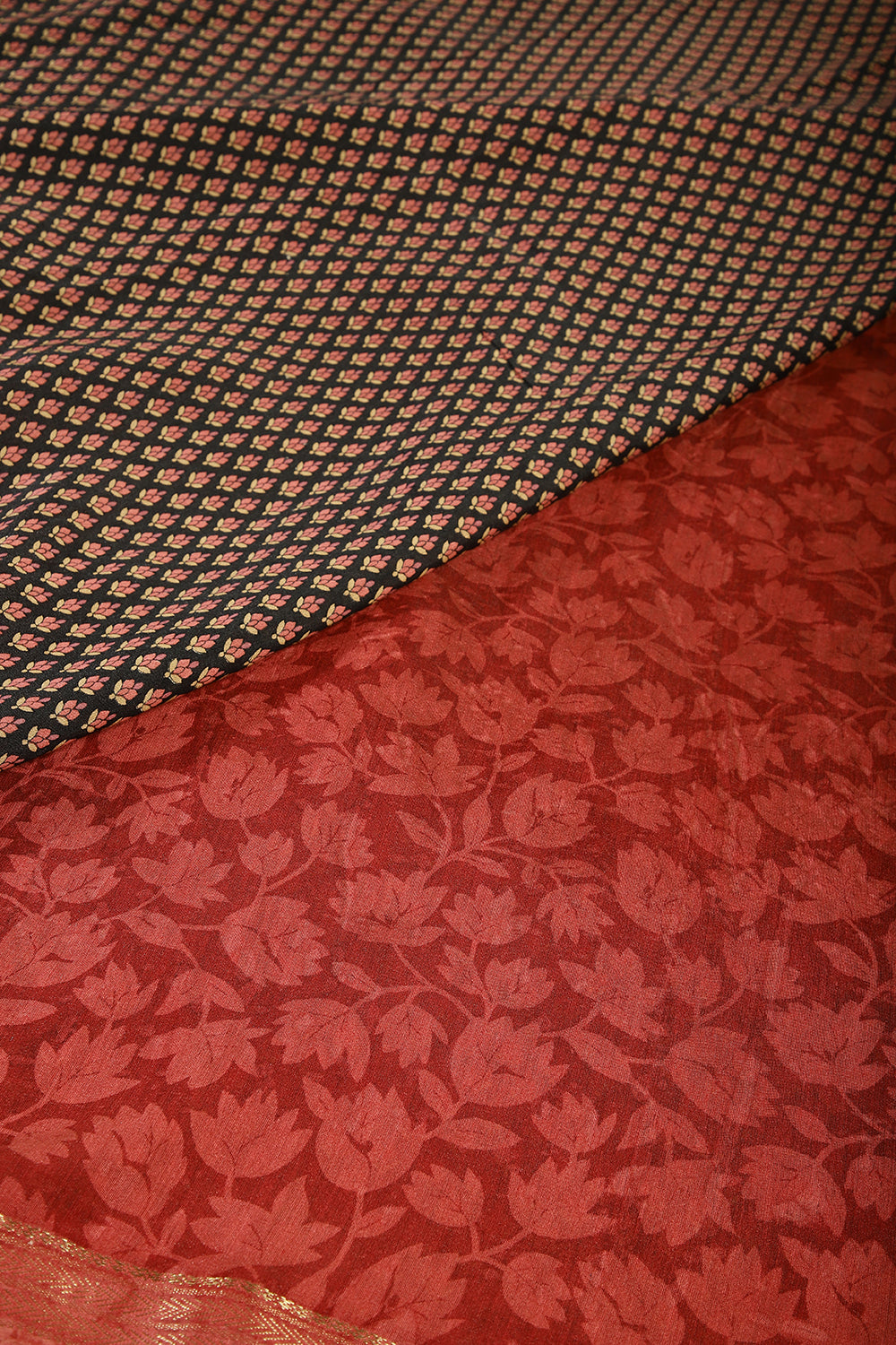 Black Color Cotton Printed Saree With Zari Border