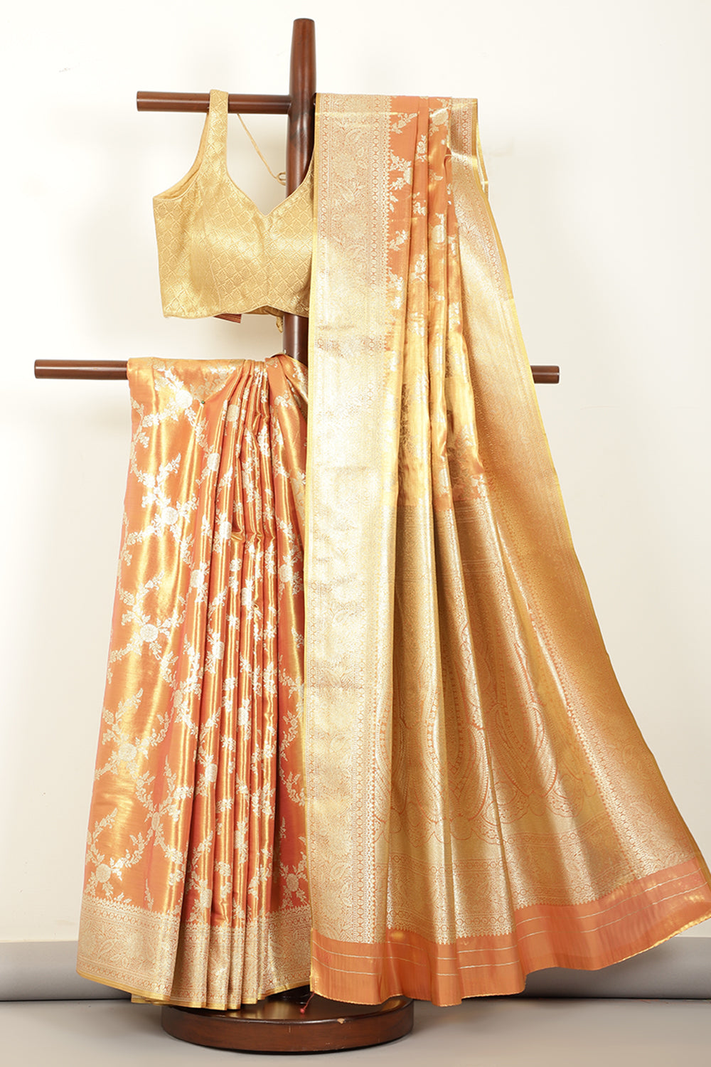 Rani & Gold Dual Toned Silk Woven Banarsi Saree
