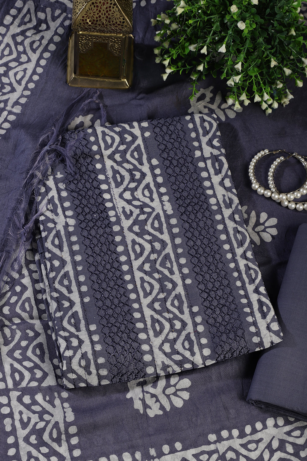 Grey Cotton Printed And Resham Embroidered Unstitched Suit Material