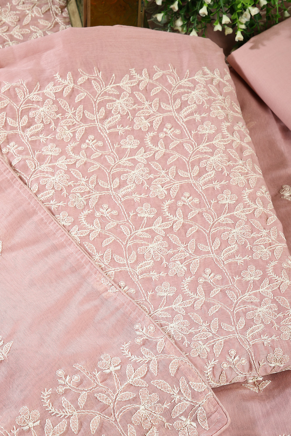 Light Mauve Colour Resham Embroidered Chanderi Unstitched Suit