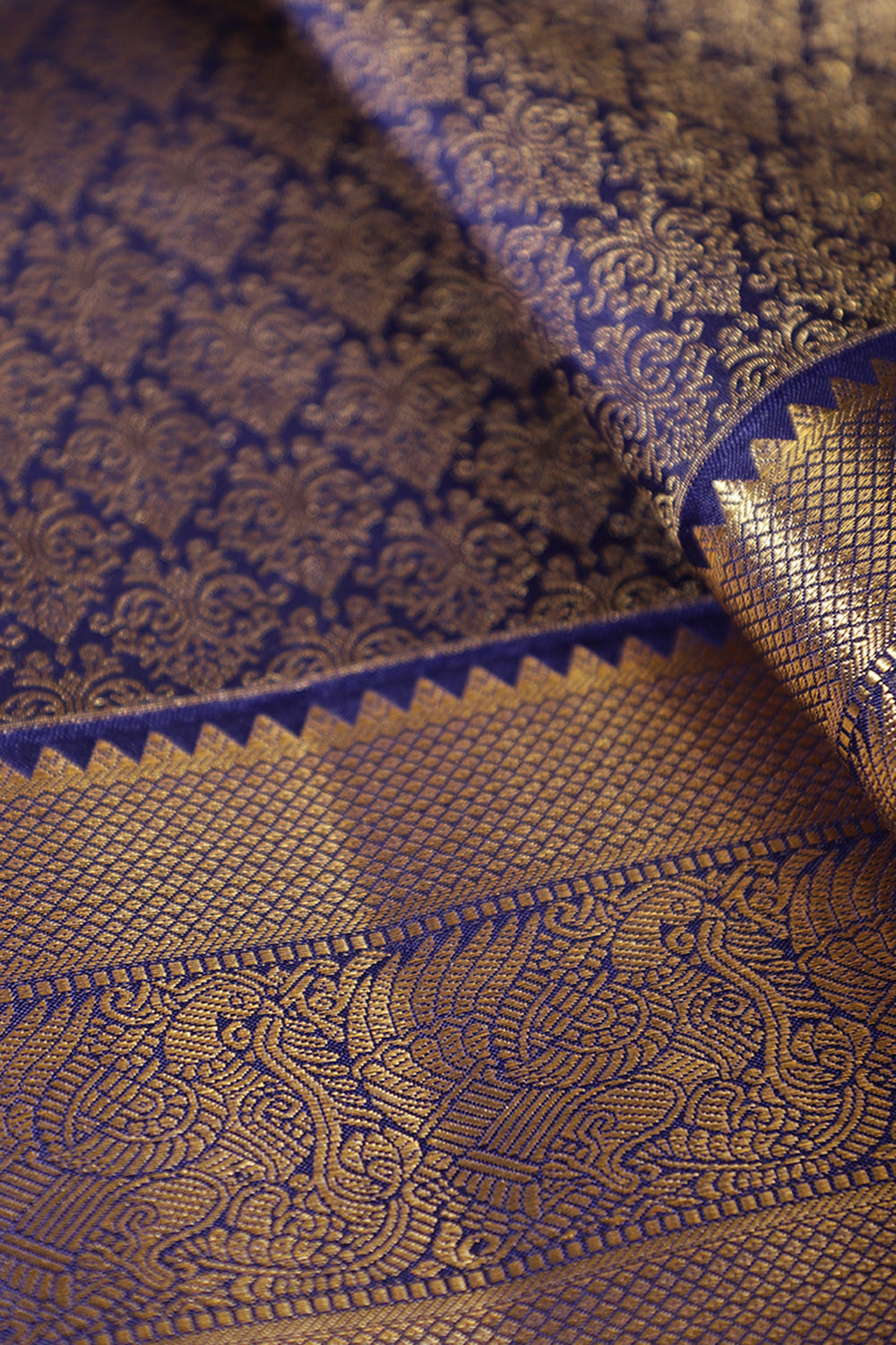 Navy Color Kanjivaram Pure Silk Handloom Gold Zari Saree with Paisley Motifs