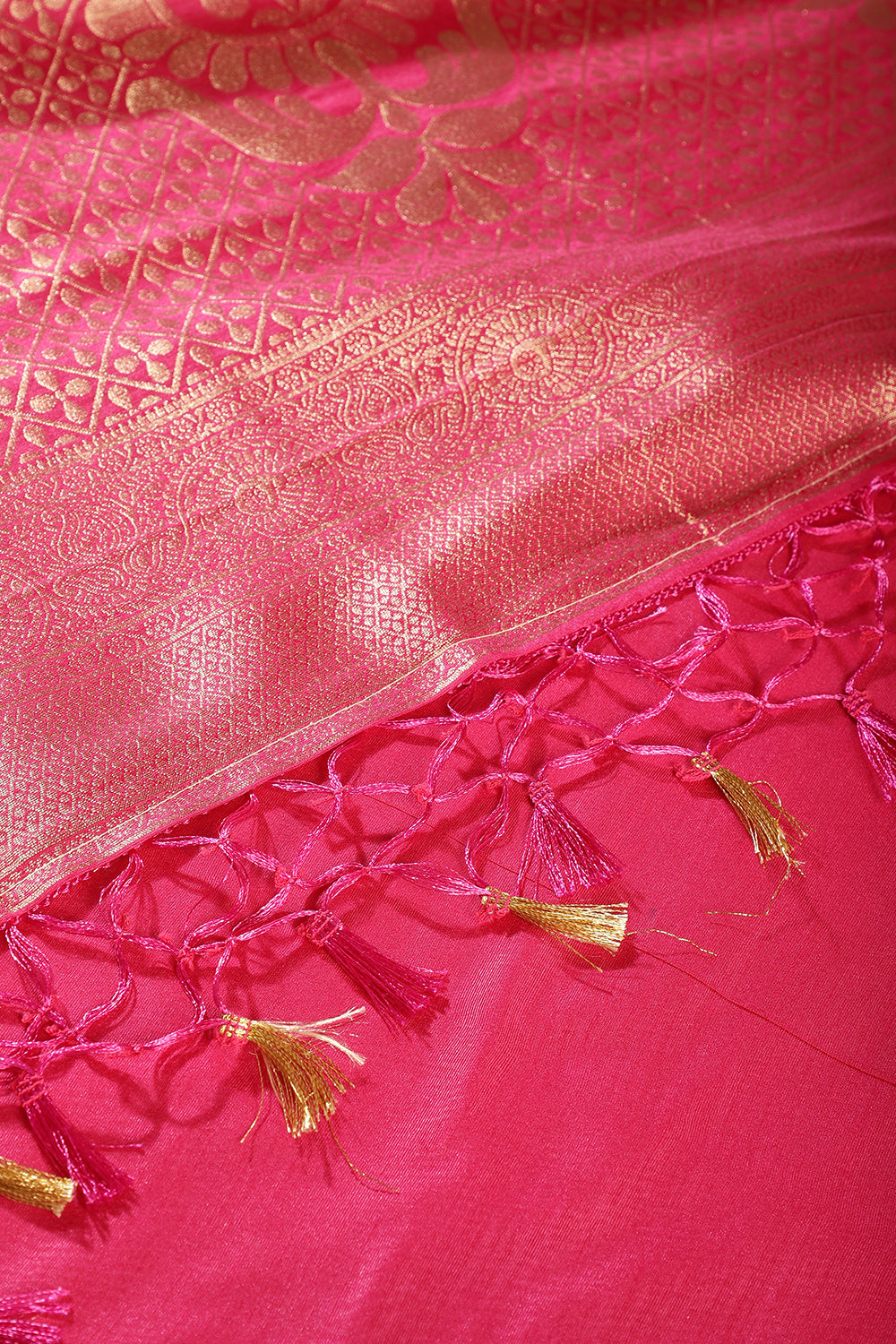 Rani Floral Zaal Woven Silk Banarasi Saree