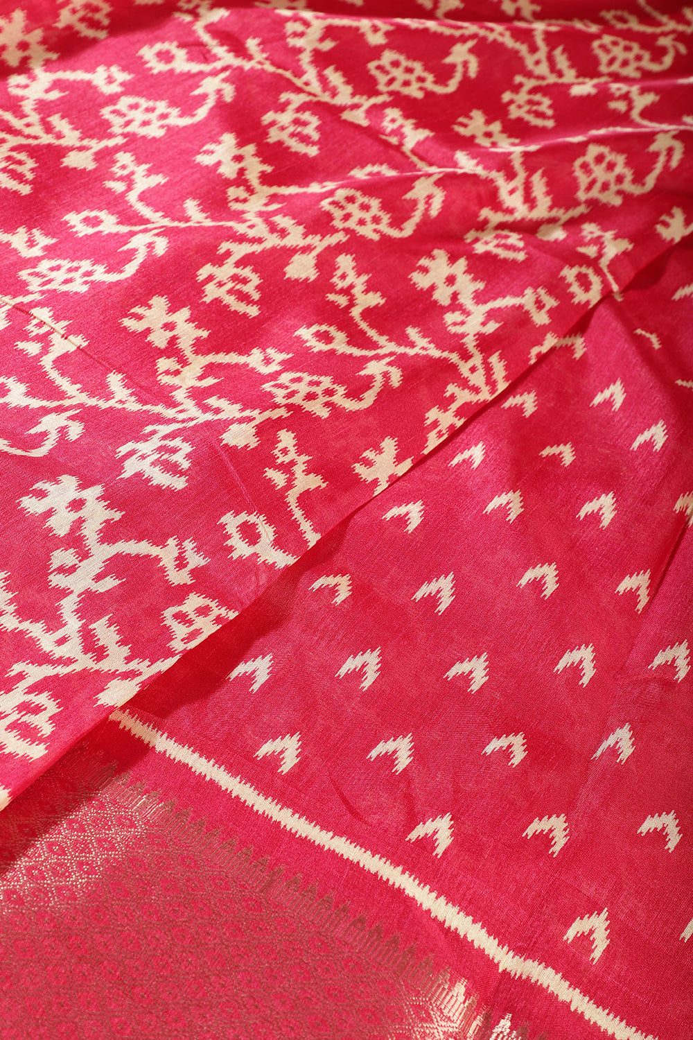 Magenta Pink Color Cotton Silk Printed Saree