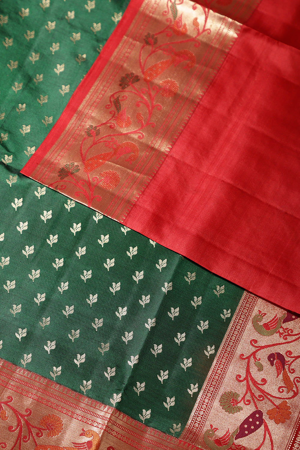Green Color Pure Handloom Silk Zari & Butti Work Saree with Paithani Border