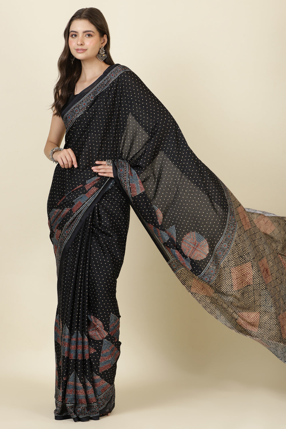 Black Jacquard Silk Printed Saree