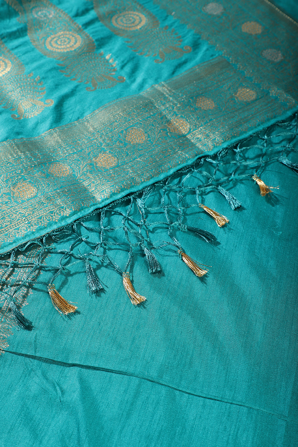 Teal Silk Floral Zaal Woven Banarasi Saree