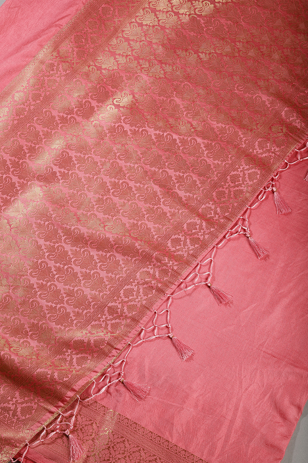 Pink Colour Silk Woven Saree