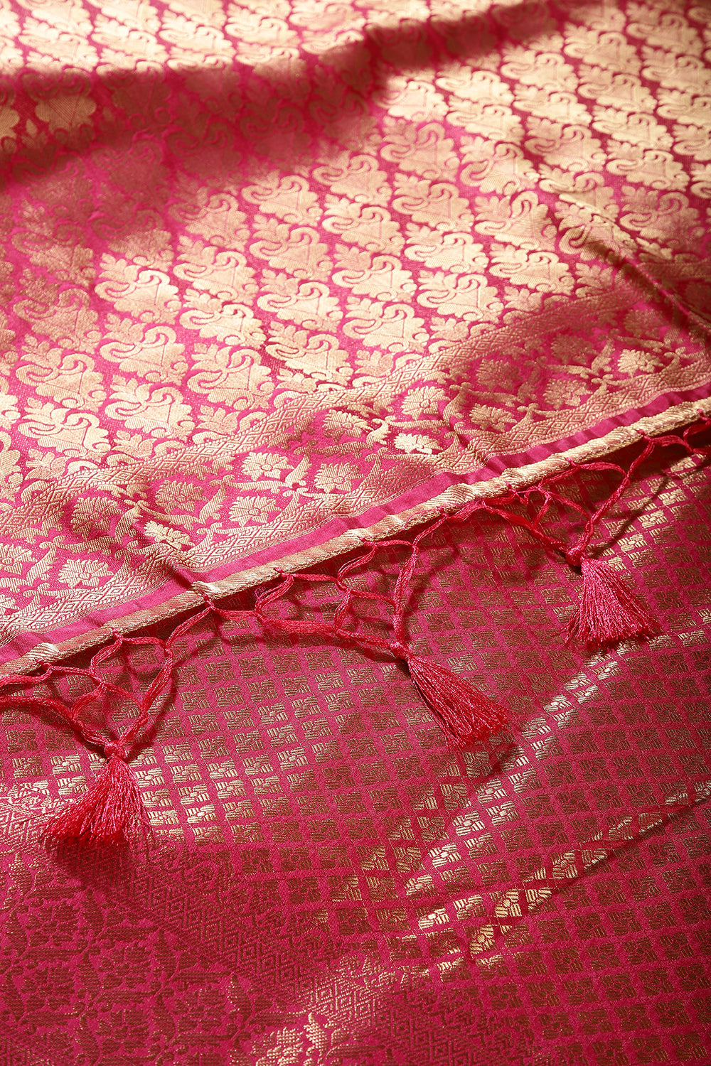 Olive Green & Magenta Ombré  Silk Zari Woven Saree