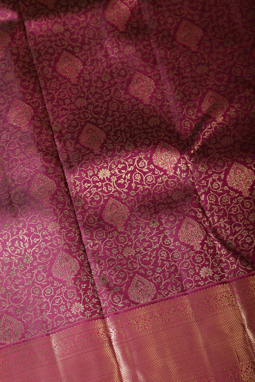 Purple Color Kanjivaram Pure Silk Handloom Gold Zari Saree with Kodi Motifs