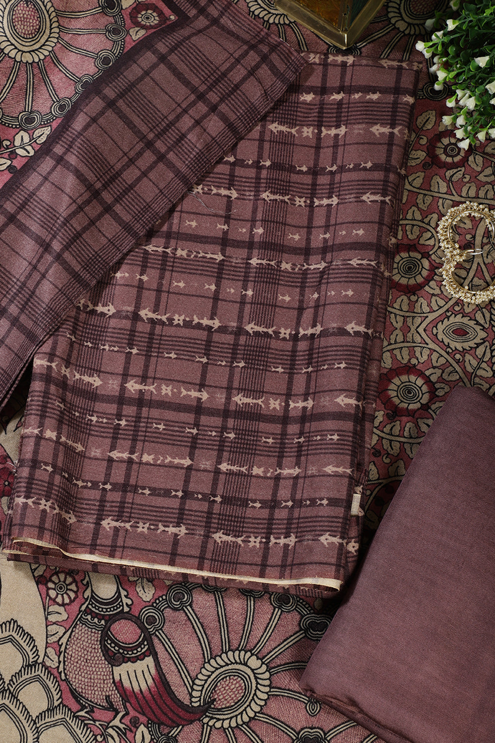 Wine Printed Spun Unstitched Suit Fabric