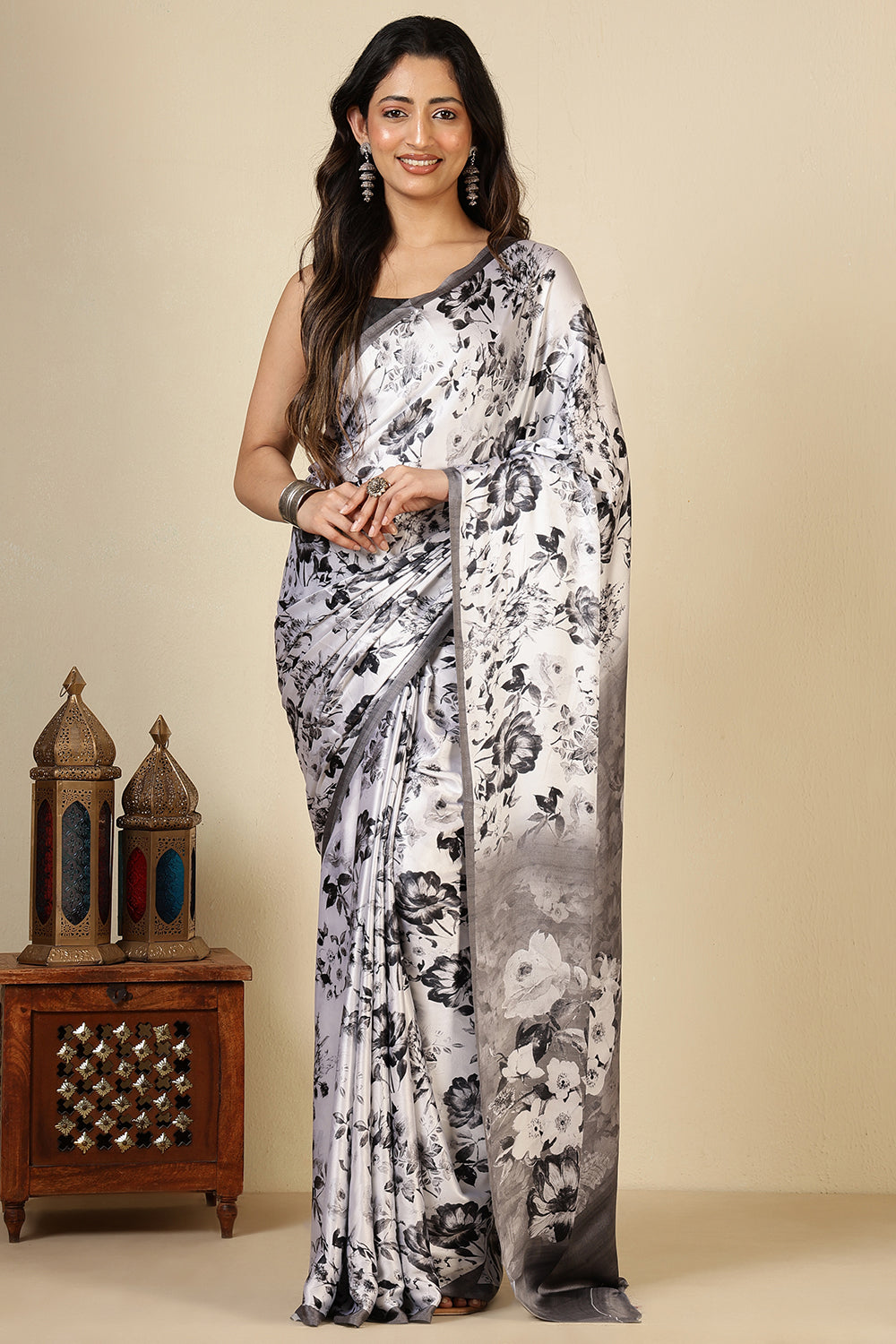 Black & White Floral Printed Crepe Silk Saree