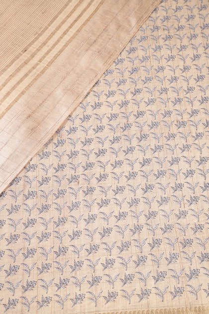 Grey Cotton Silk Floral Printed Saree