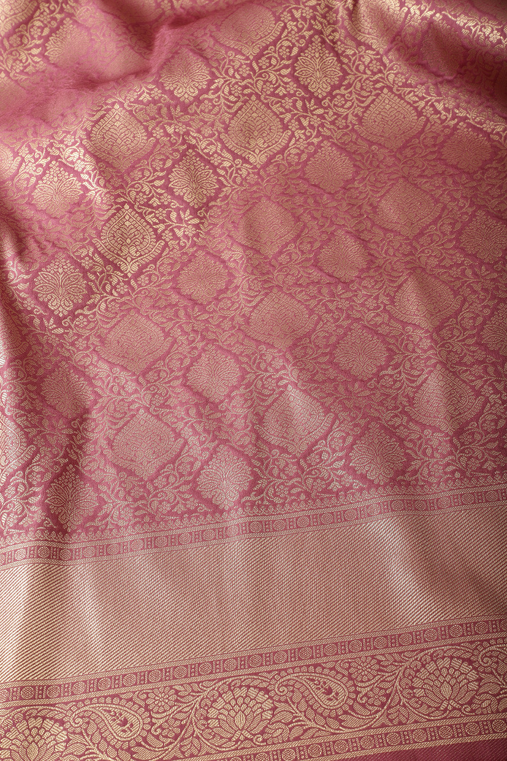Mauve Soft Silk Zari Woven Saree