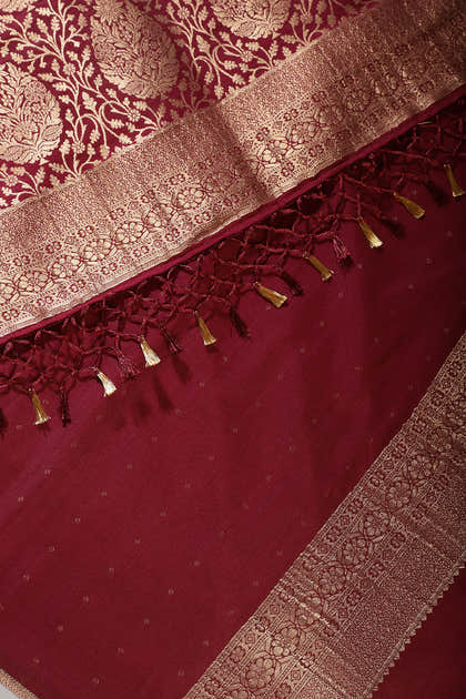 Dark Scarlet Colour Silk Zari Woven Saree