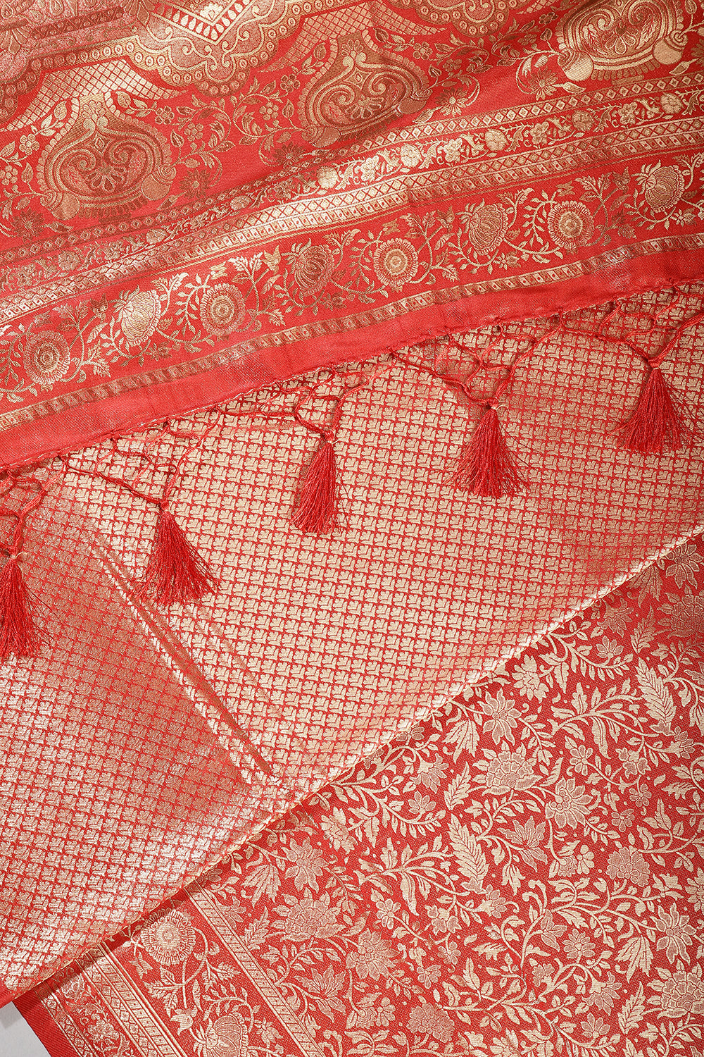 Red Colour South Silk Heavy Woven Saree