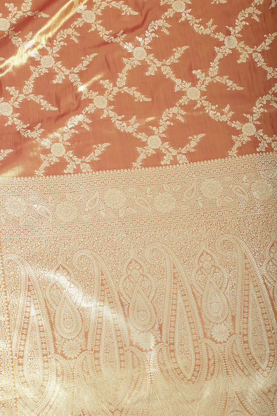 Maroon & Gold Dual Toned Silk Woven Banarsi Saree