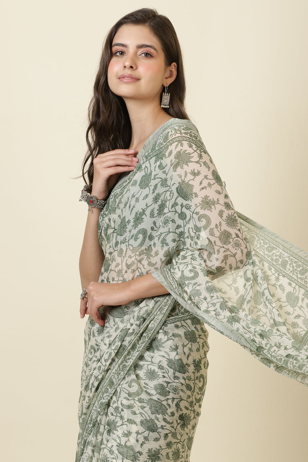 White & Green Georgette Floral Printed Saree