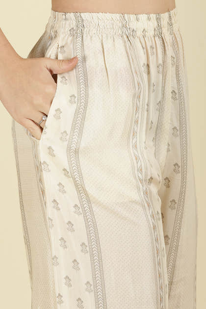 Cream Mul Cotton Floral Printed Kurta Set