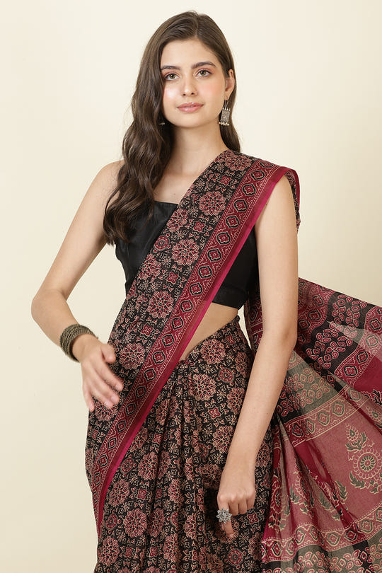 Black & Wine Cotton Floral Printed Saree