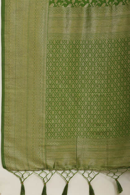 Green Lightweight Banarasi Silk Weaving Saree