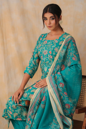 Turquoise Color Muslin Printed Straight Suit