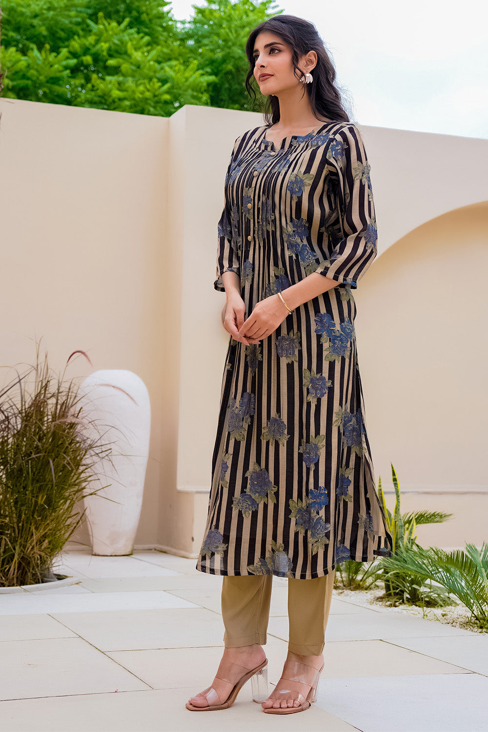 Black Muslin Floral Printed Kurta Set