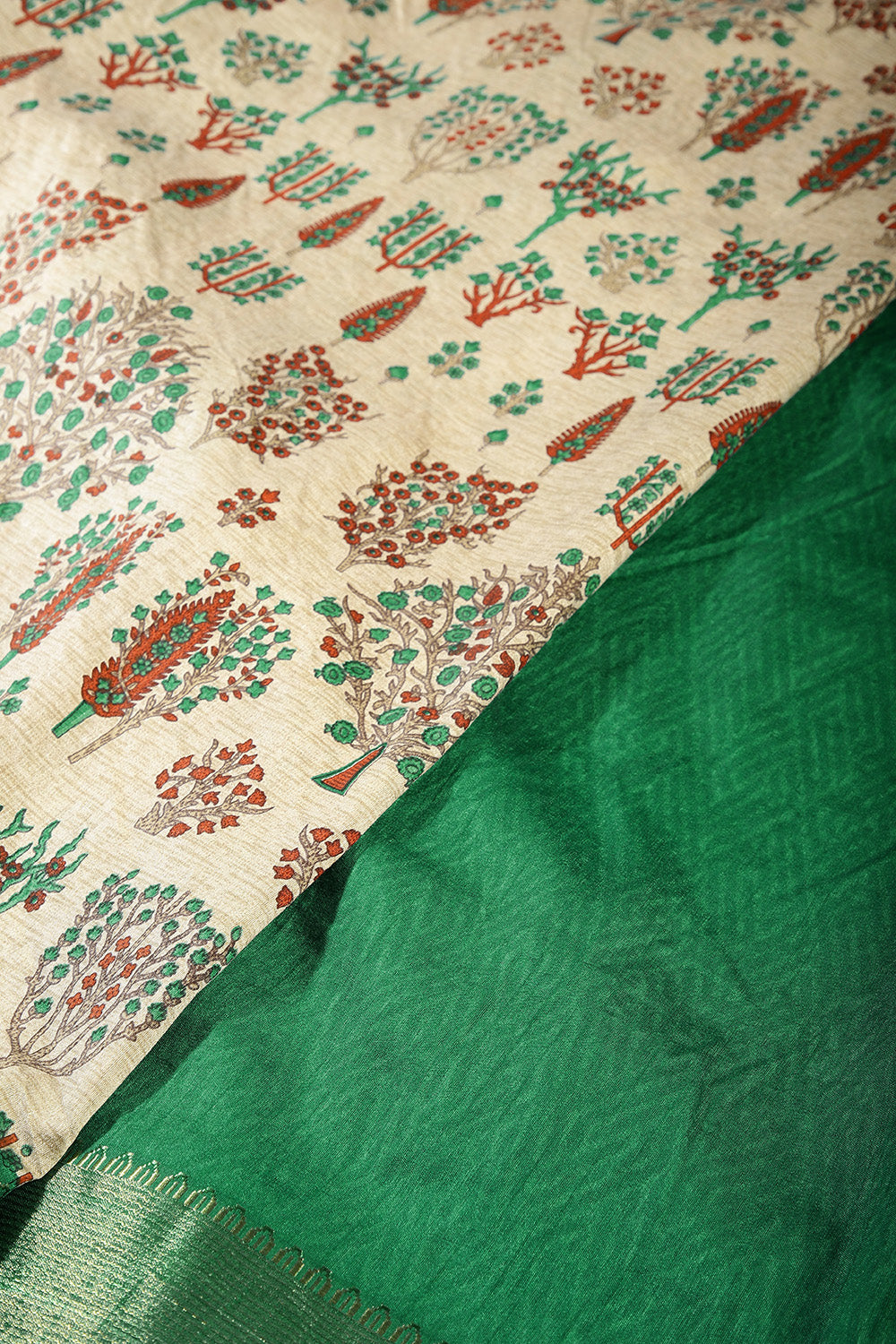 Beige & Green Color Tree-Like Structures Printed Tussar Silk Saree