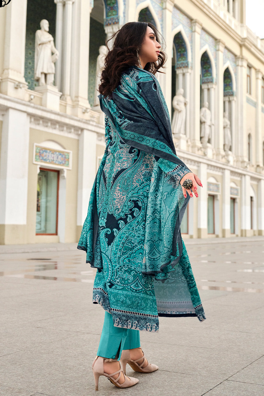 Turquoise Color Cotton Printed Unstitched Suit Fabric