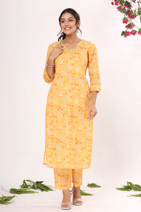 Mustared Color Cotton Hakoba Style Printed Straight Suit