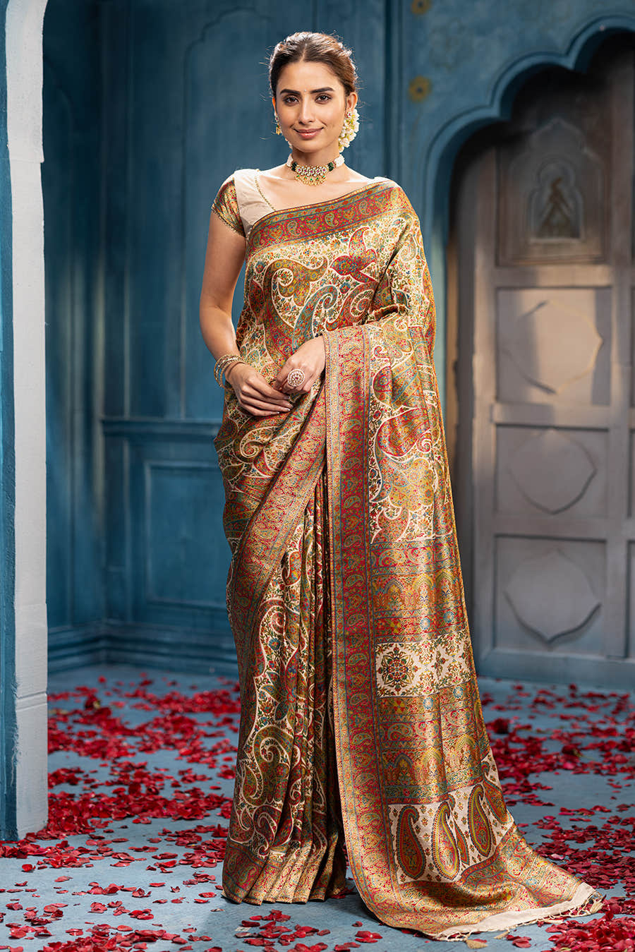 Beige Position Print Woven Silk Saree