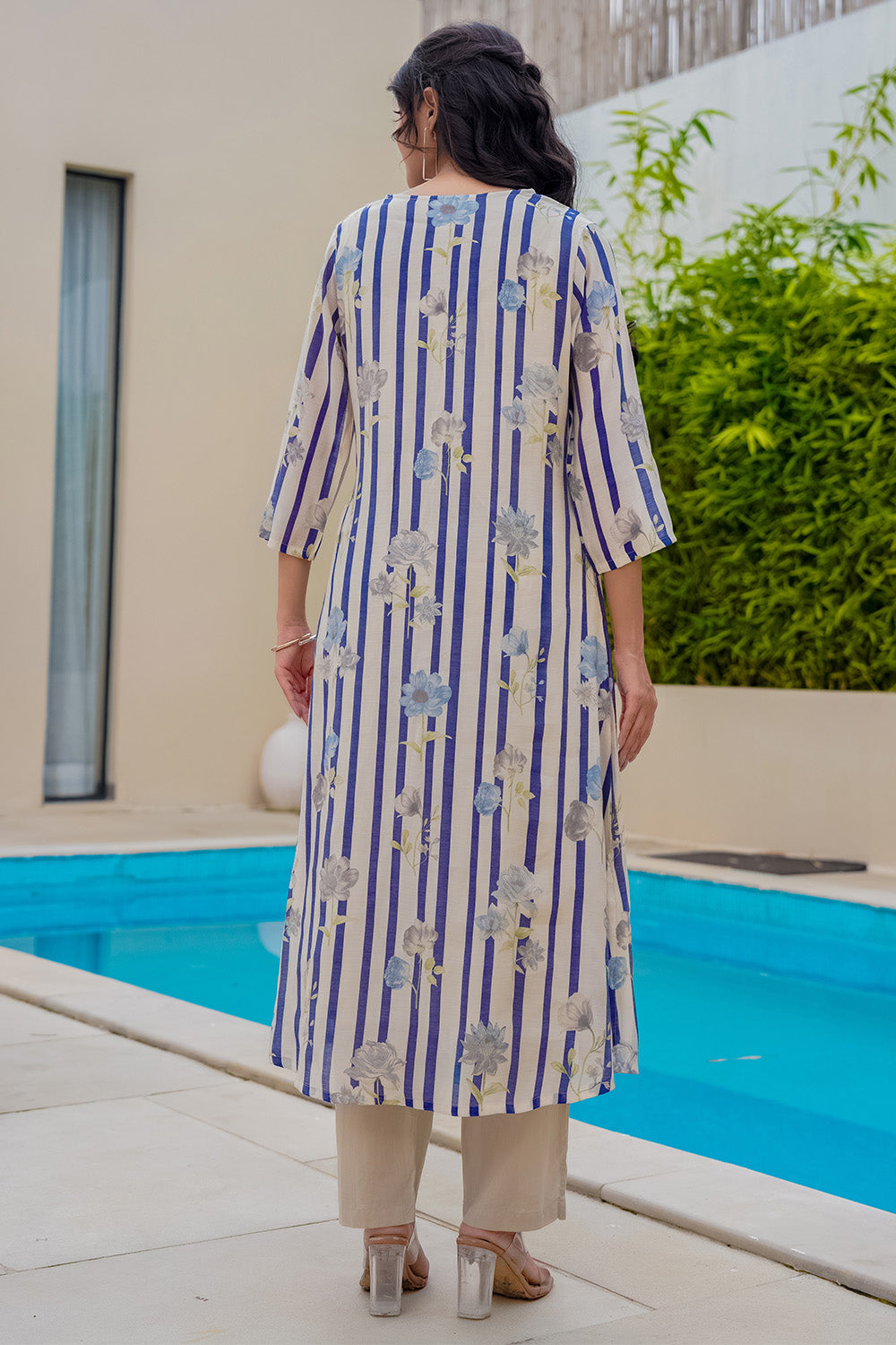 Beige & Blue Floral Printed Muslin Kurta Set