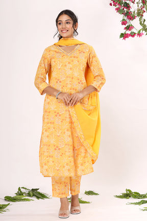 Mustared Color Cotton Hakoba Style Printed Straight Suit