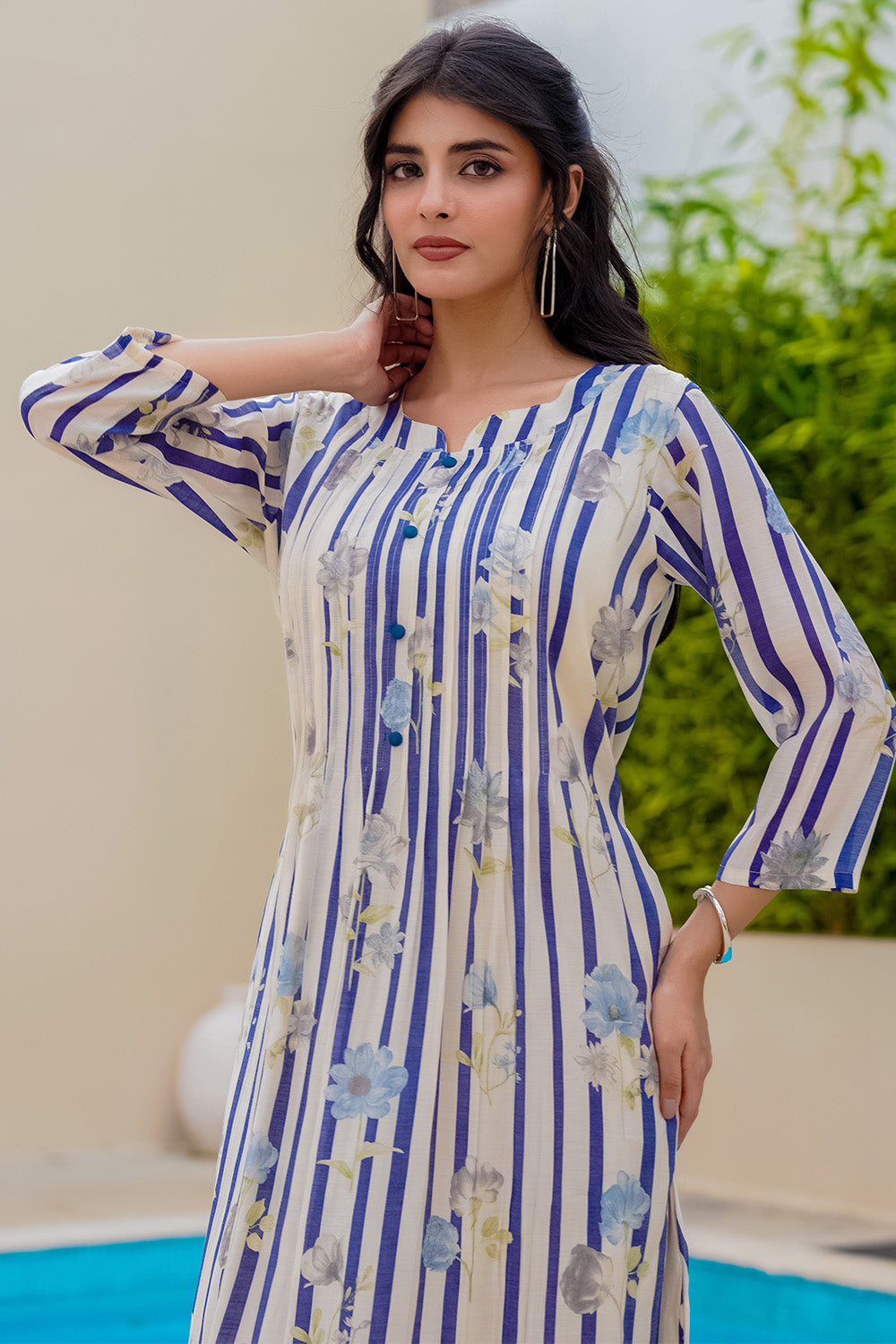 Beige & Blue Floral Printed Muslin Kurta Set