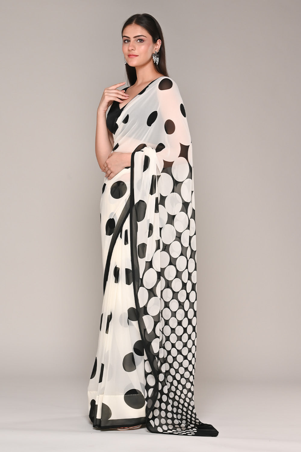 Cream And Black Color Polka-Dot Crepe Printed Saree