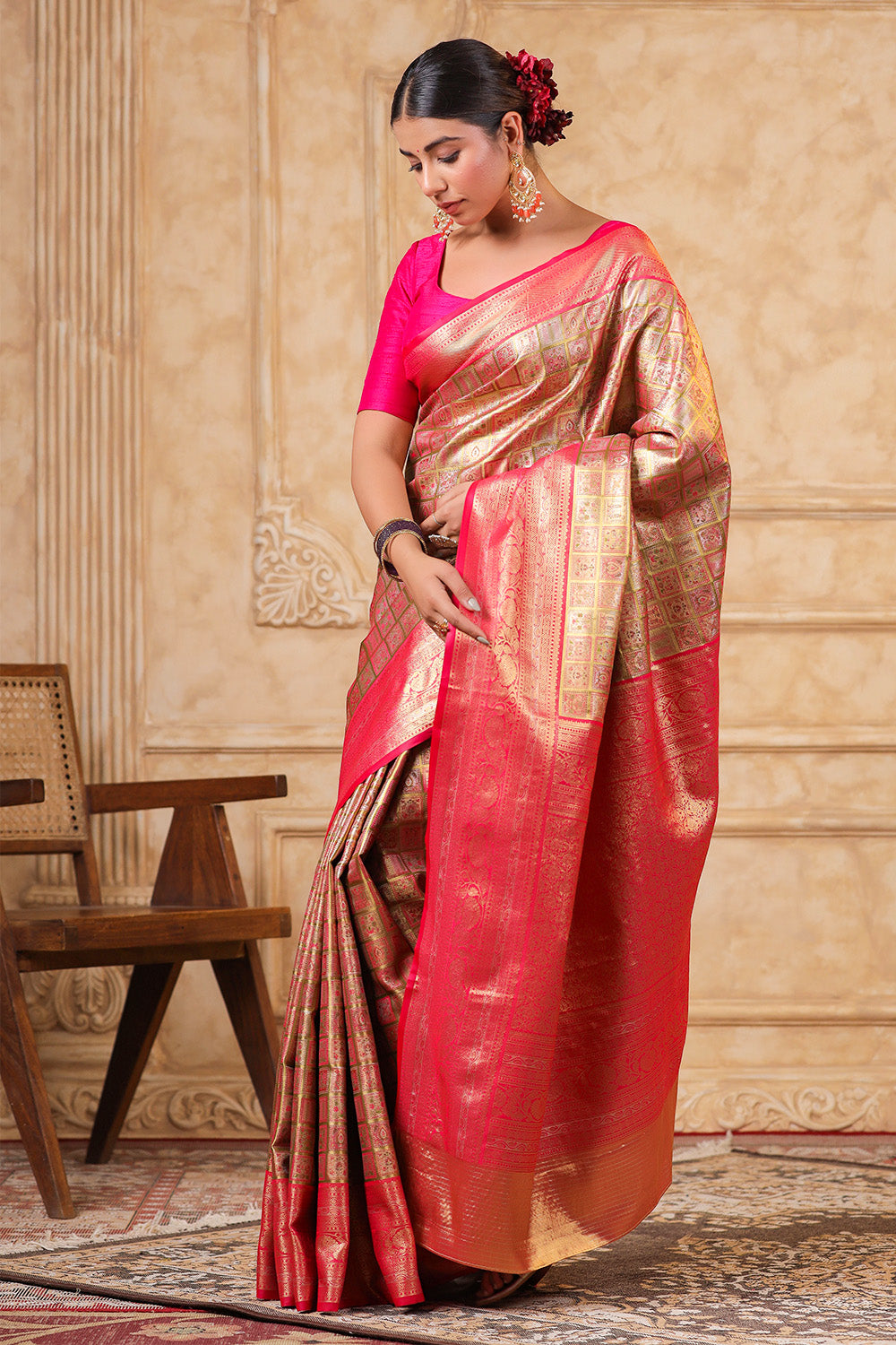 Fuchsia Pink Colour Silk Woven Saree